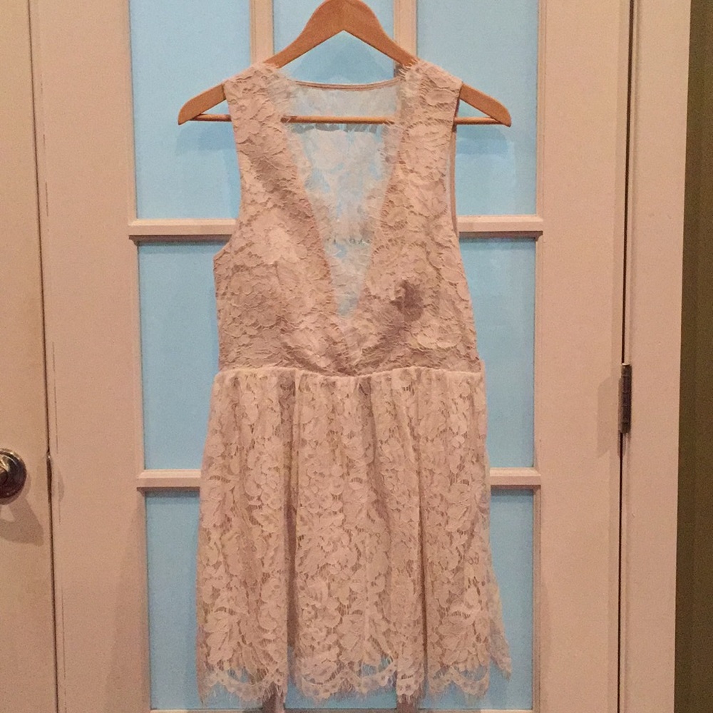 NWT Lace Sleeveless Dress by Toni, Size M